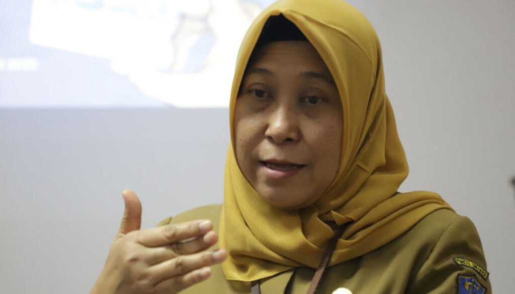 kadinkes surabaya ingatkan